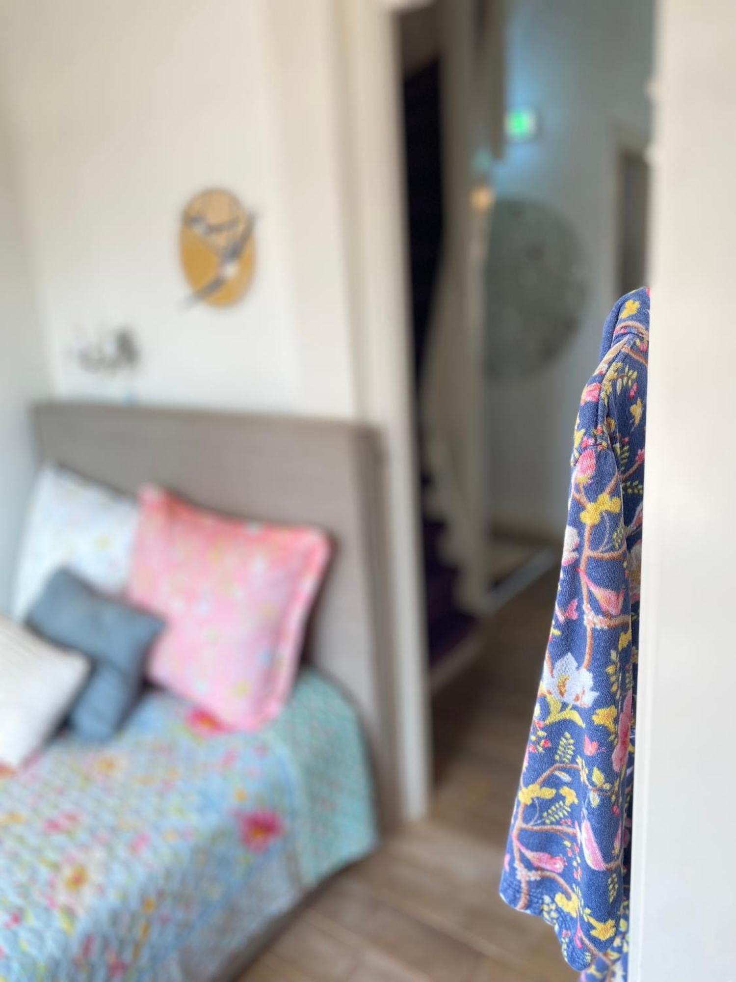 Bubbles & Bed Bed & Breakfast Билтховен Екстериор снимка