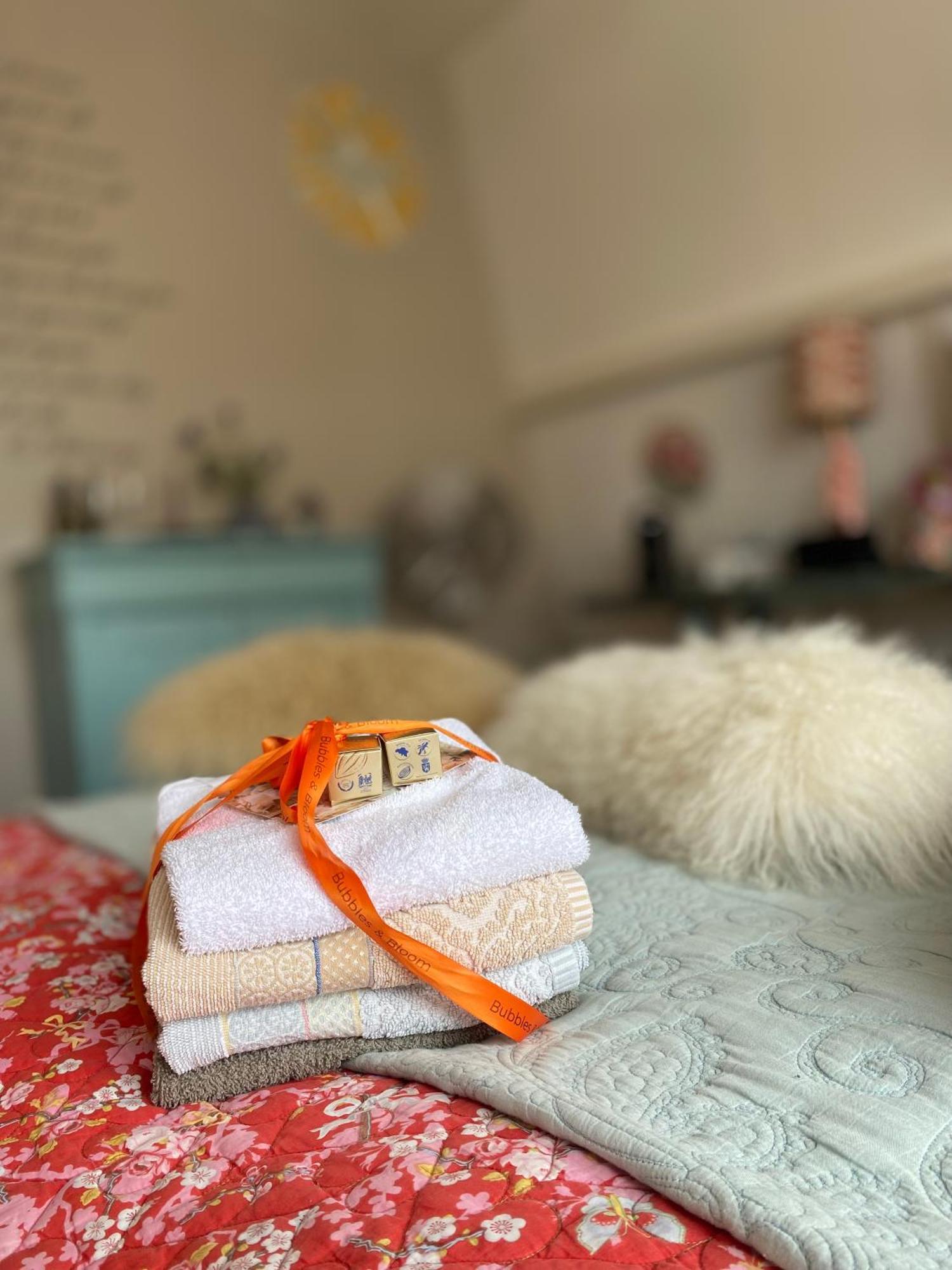 Bubbles & Bed Bed & Breakfast Билтховен Екстериор снимка