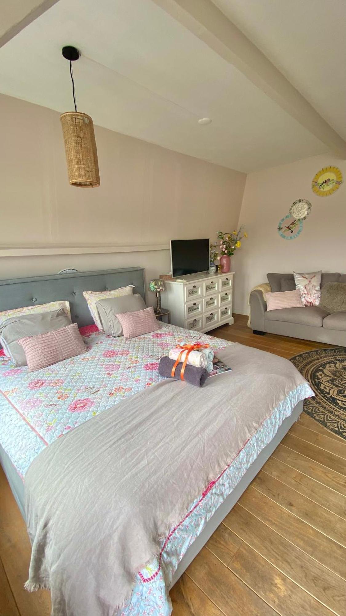 Bubbles & Bed Bed & Breakfast Билтховен Екстериор снимка